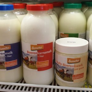 Volle melk biologisch dynamisch